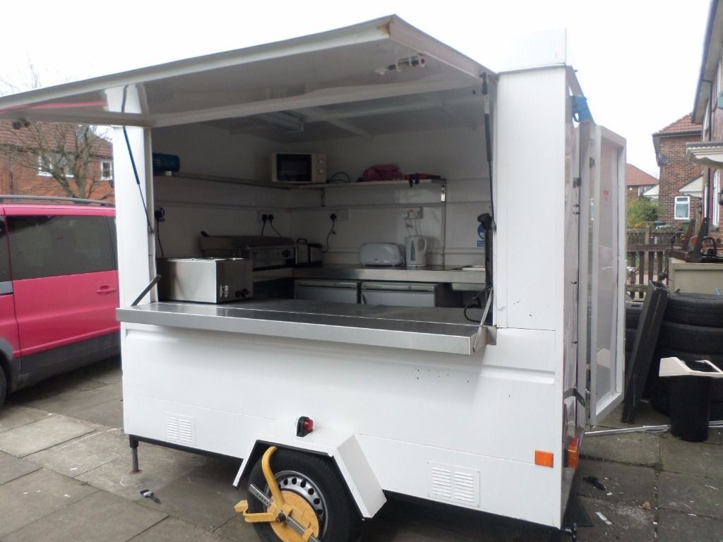Small Burger Catering trailer